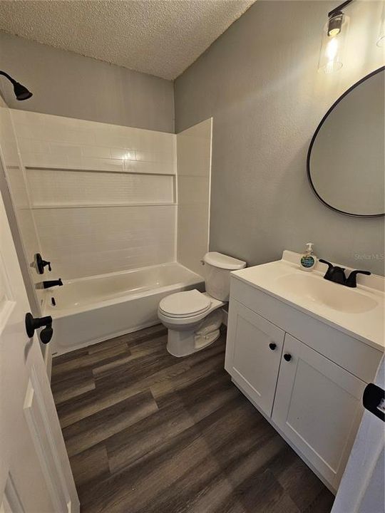 For Rent: $2,100 (3 beds, 2 baths, 1312 Square Feet)