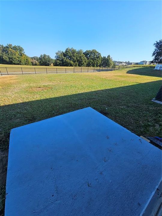 For Rent: $2,100 (3 beds, 2 baths, 1312 Square Feet)