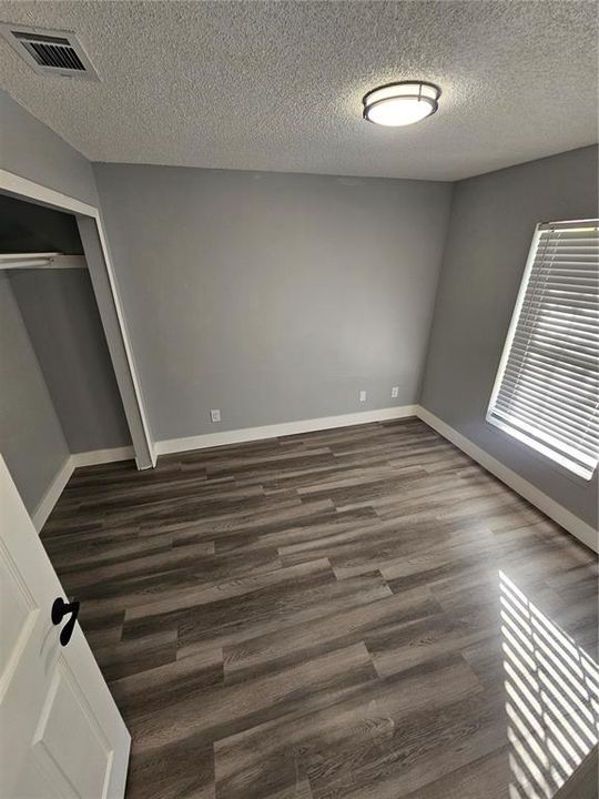 For Rent: $2,100 (3 beds, 2 baths, 1312 Square Feet)