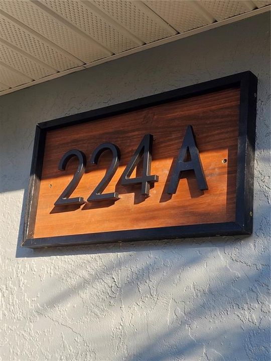 For Rent: $2,100 (3 beds, 2 baths, 1312 Square Feet)