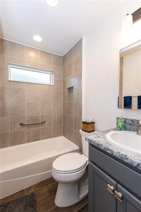 For Sale: $449,000 (3 beds, 2 baths, 1611 Square Feet)