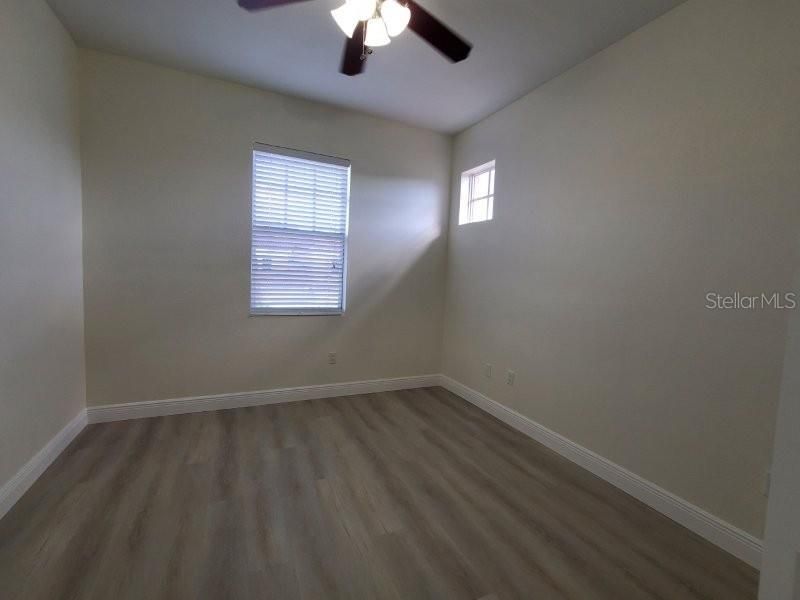 出租: $1,375 (2 贝兹, 2 浴室, 1586 平方英尺)