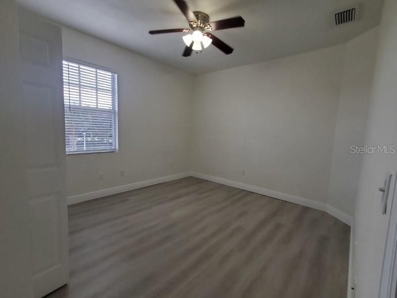 出租: $1,375 (2 贝兹, 2 浴室, 1586 平方英尺)