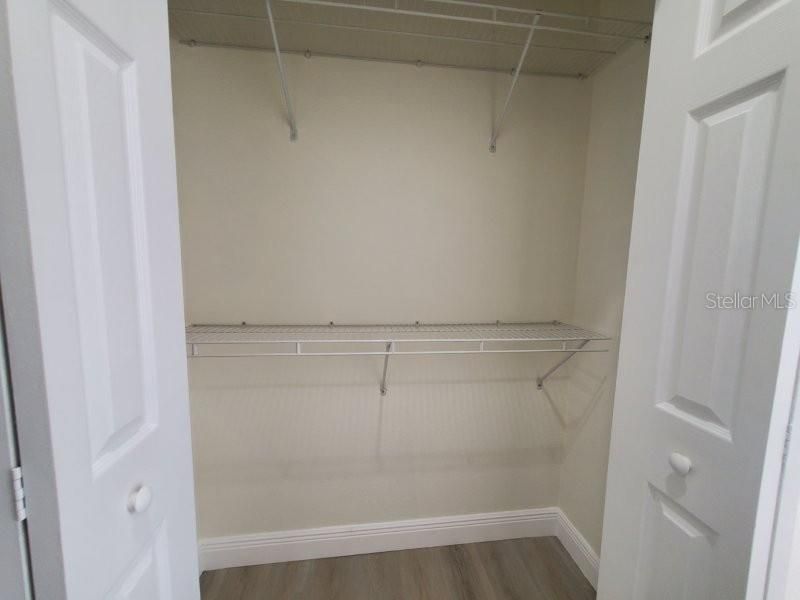 出租: $1,375 (2 贝兹, 2 浴室, 1586 平方英尺)