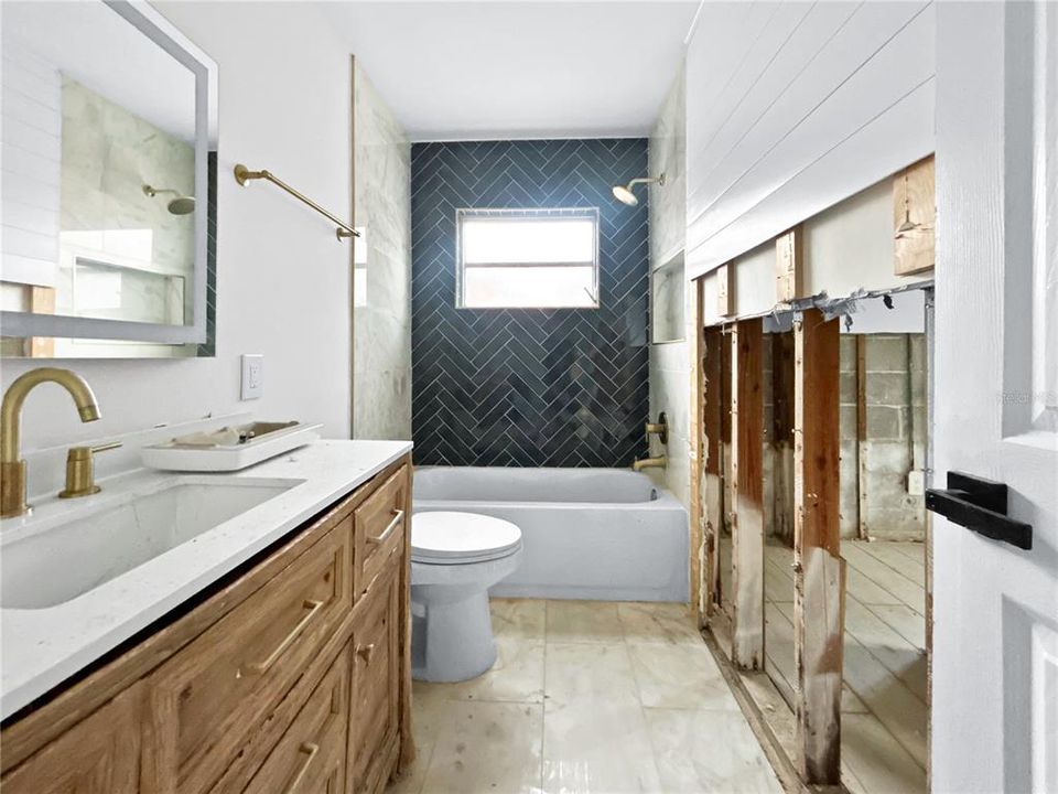 For Sale: $249,000 (3 beds, 2 baths, 1105 Square Feet)