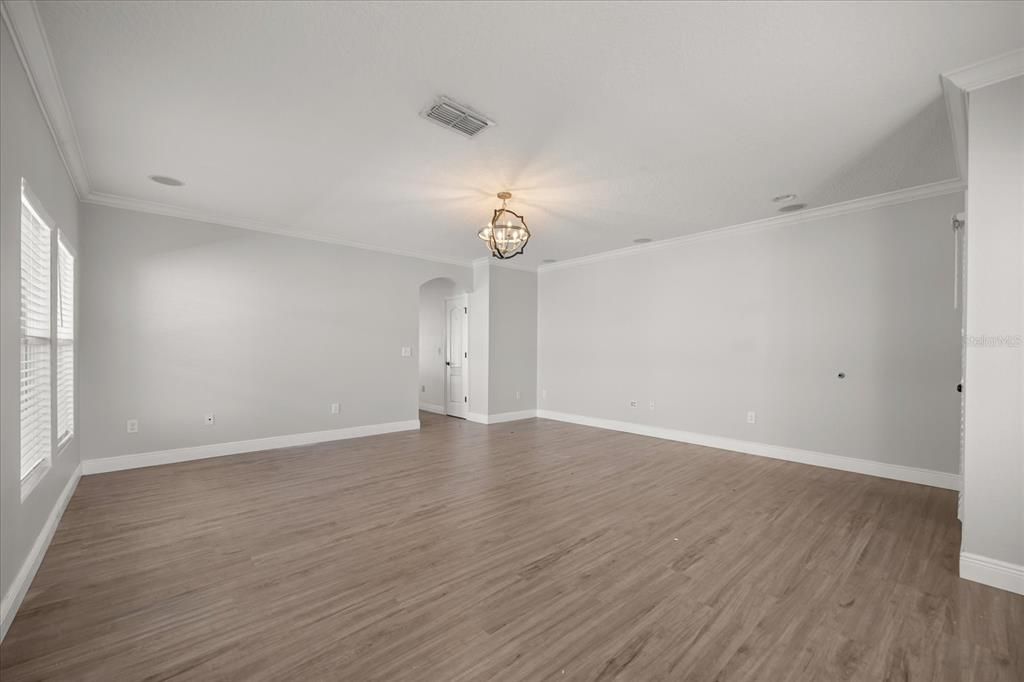 En Renta: $2,500 (3 camas, 2 baños, 1899 Pies cuadrados)