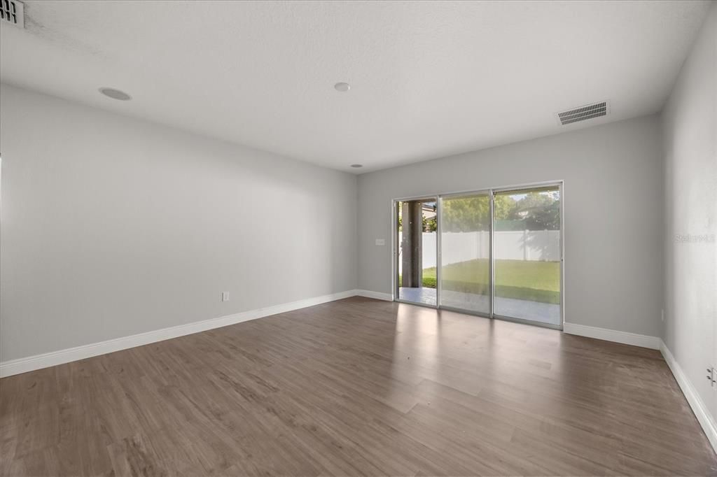 En Renta: $2,500 (3 camas, 2 baños, 1899 Pies cuadrados)