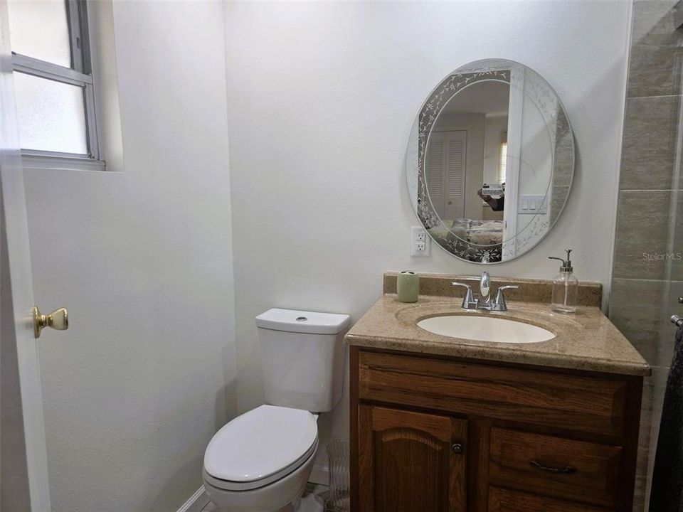 For Sale: $164,900 (2 beds, 2 baths, 959 Square Feet)