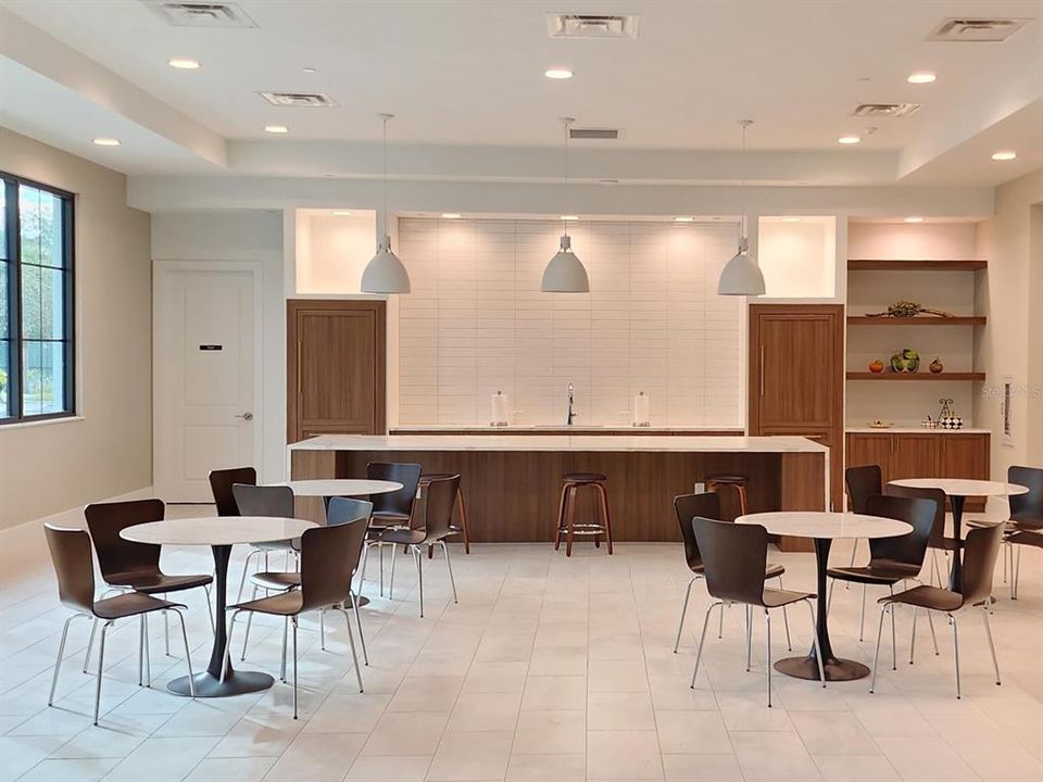 For Rent: $5,500 (3 beds, 2 baths, 1838 Square Feet)