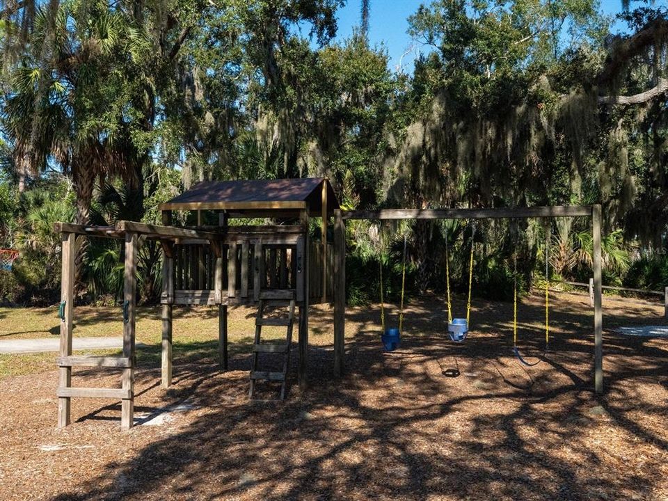 For Rent: $5,500 (3 beds, 2 baths, 1838 Square Feet)