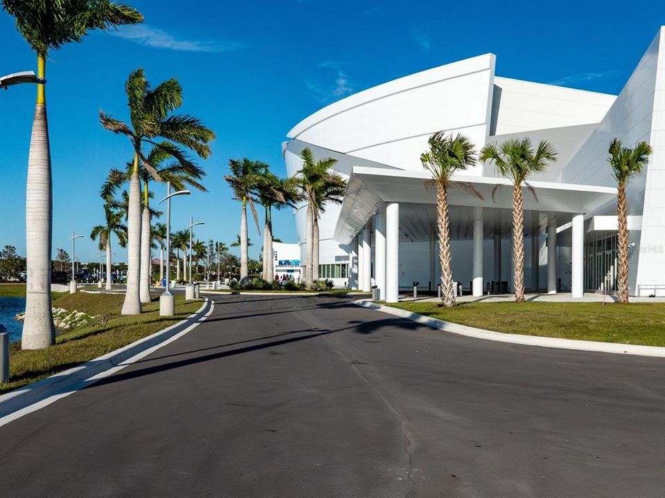 For Rent: $5,500 (3 beds, 2 baths, 1838 Square Feet)