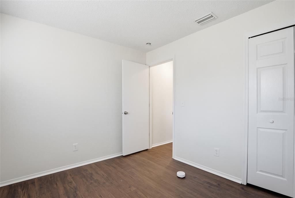 На продажу: $294,900 (3 спален, 2 ванн, 1288 Квадратных фут)