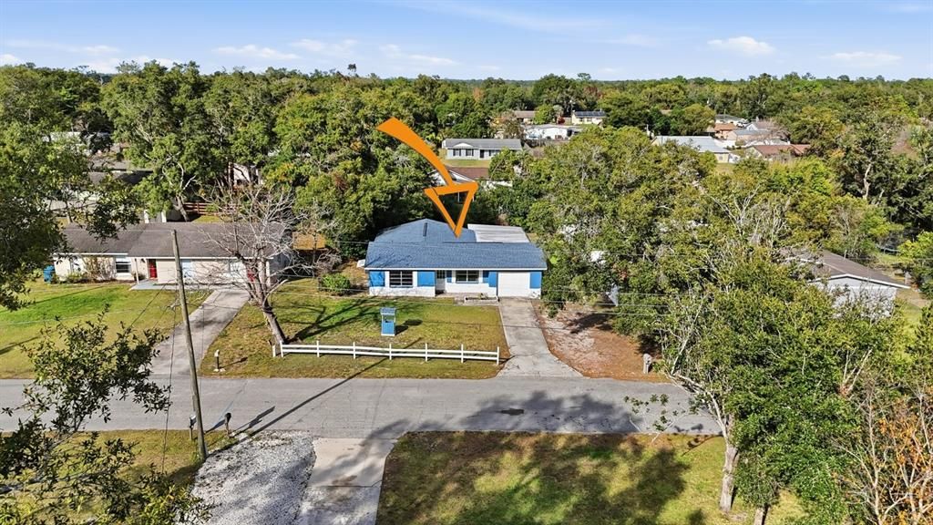 For Sale: $255,000 (4 beds, 2 baths, 1304 Square Feet)