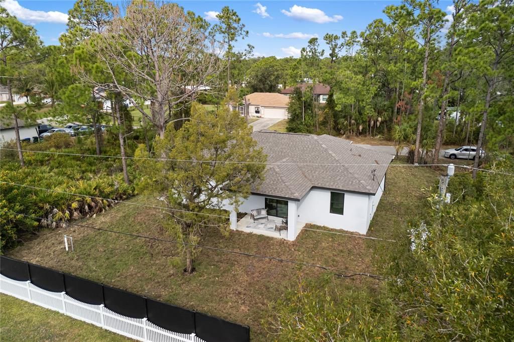 На продажу: $414,000 (4 спален, 2 ванн, 1650 Квадратных фут)