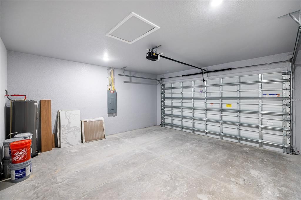 На продажу: $414,000 (4 спален, 2 ванн, 1650 Квадратных фут)