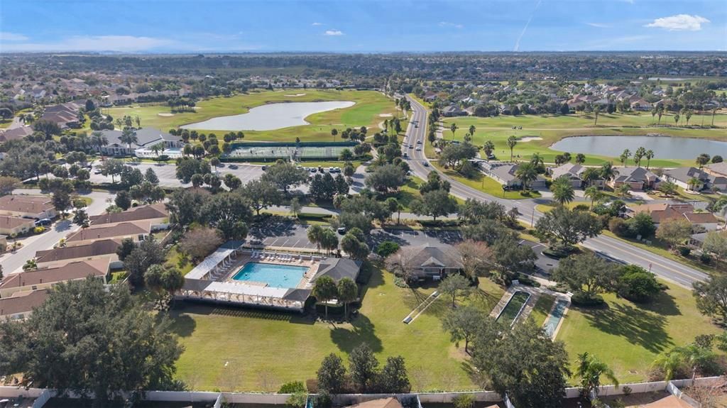 На продажу: $319,900 (2 спален, 2 ванн, 1196 Квадратных фут)