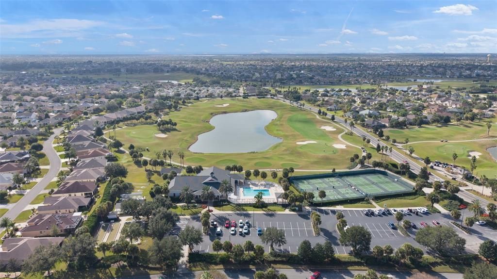 На продажу: $319,900 (2 спален, 2 ванн, 1196 Квадратных фут)