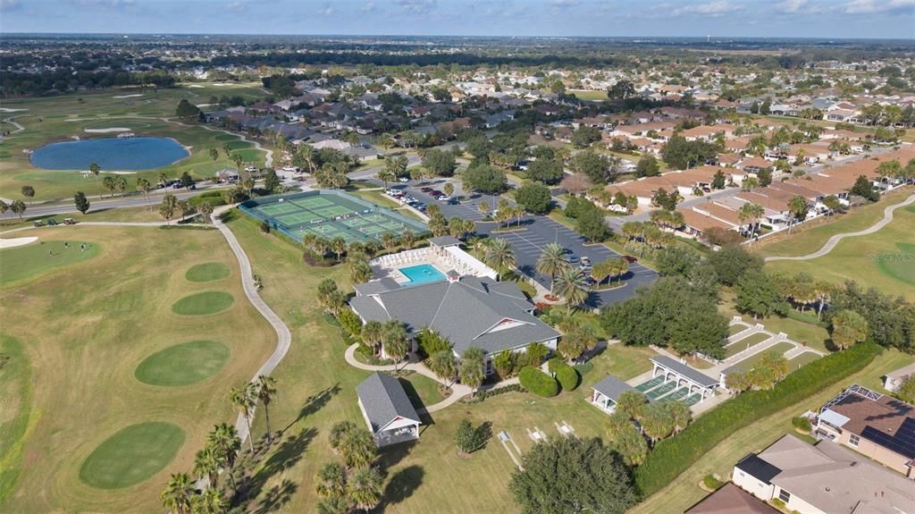 На продажу: $319,900 (2 спален, 2 ванн, 1196 Квадратных фут)