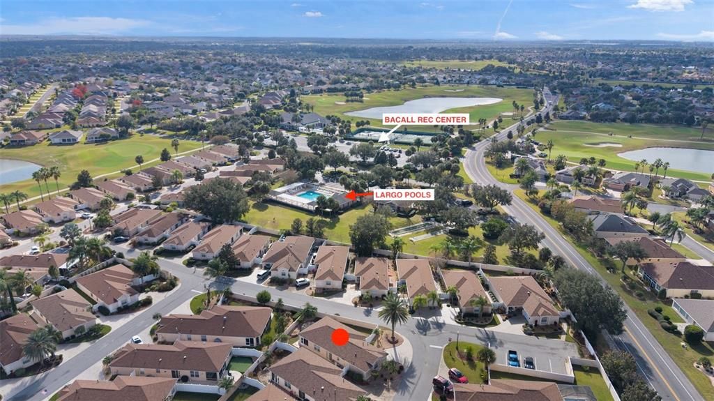 На продажу: $319,900 (2 спален, 2 ванн, 1196 Квадратных фут)