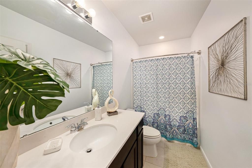 For Sale: $395,000 (4 beds, 2 baths, 1580 Square Feet)