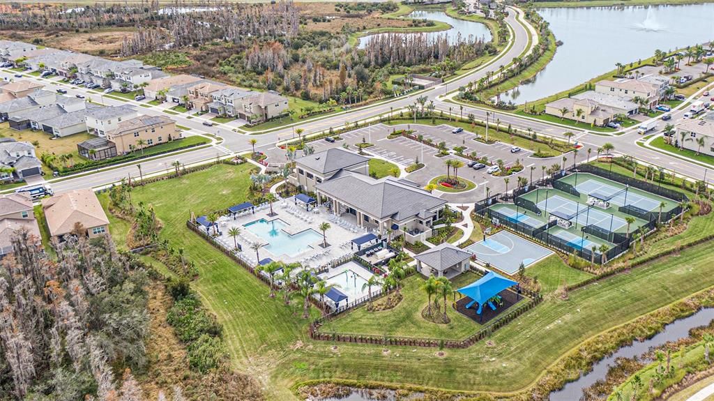 For Sale: $395,000 (4 beds, 2 baths, 1580 Square Feet)