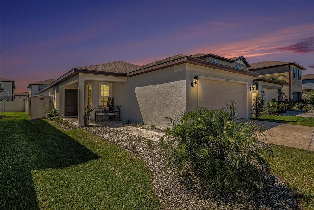 For Sale: $395,000 (4 beds, 2 baths, 1580 Square Feet)