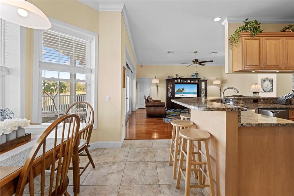 На продажу: $925,000 (3 спален, 3 ванн, 2005 Квадратных фут)