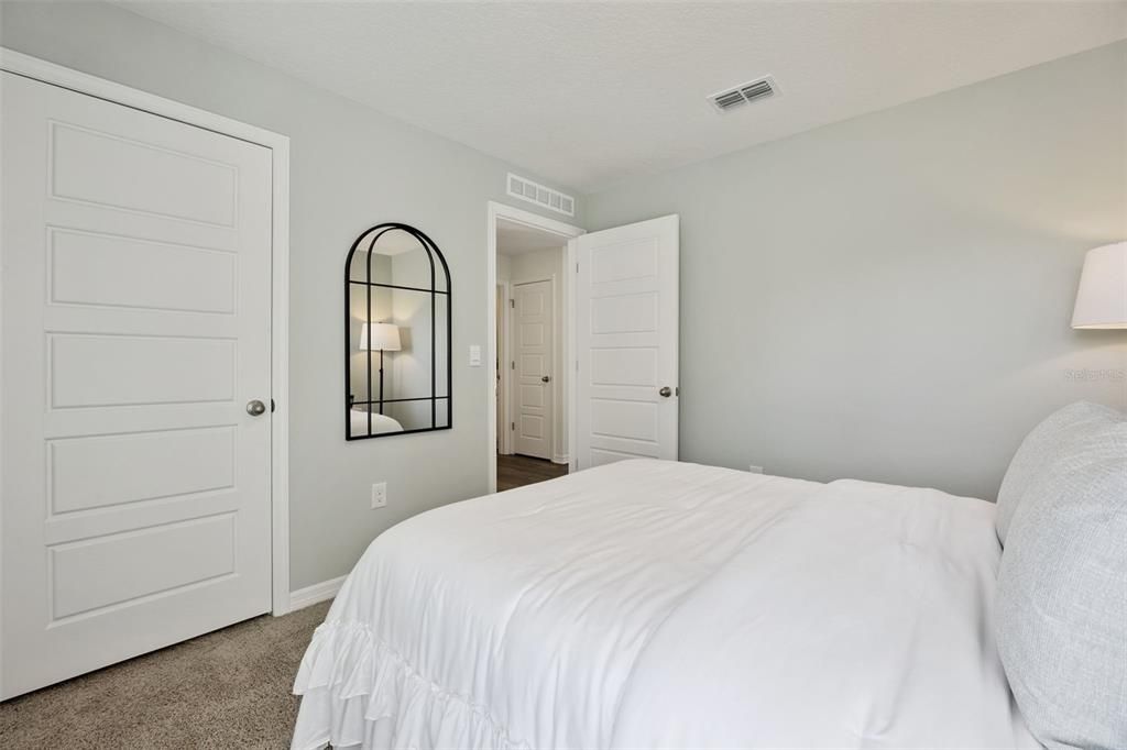 For Sale: $318,990 (3 beds, 2 baths, 12504 Square Feet)