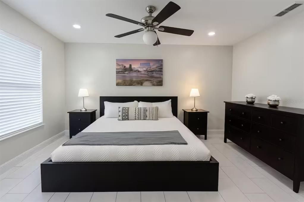 For Sale: $419,900 (3 beds, 2 baths, 1410 Square Feet)