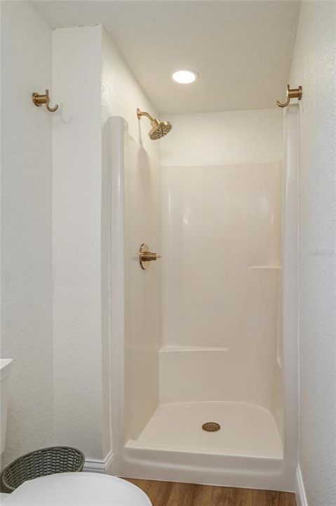 En Venta: $279,000 (4 camas, 3 baños, 1626 Pies cuadrados)