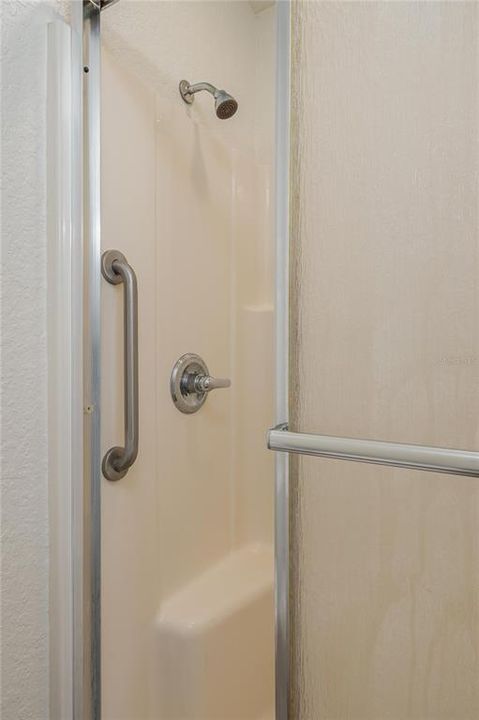 En Venta: $279,000 (4 camas, 3 baños, 1626 Pies cuadrados)