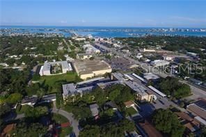 出租: $1,450 (1 贝兹, 1 浴室, 690 平方英尺)