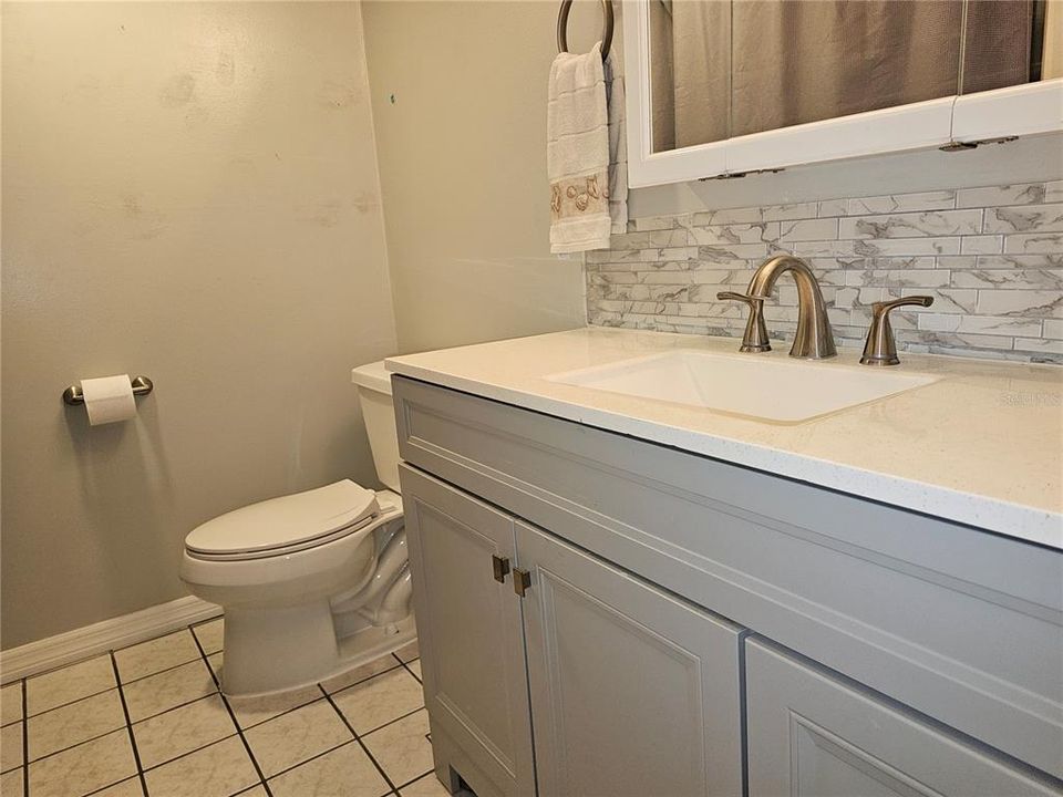 出租: $1,450 (1 贝兹, 1 浴室, 690 平方英尺)