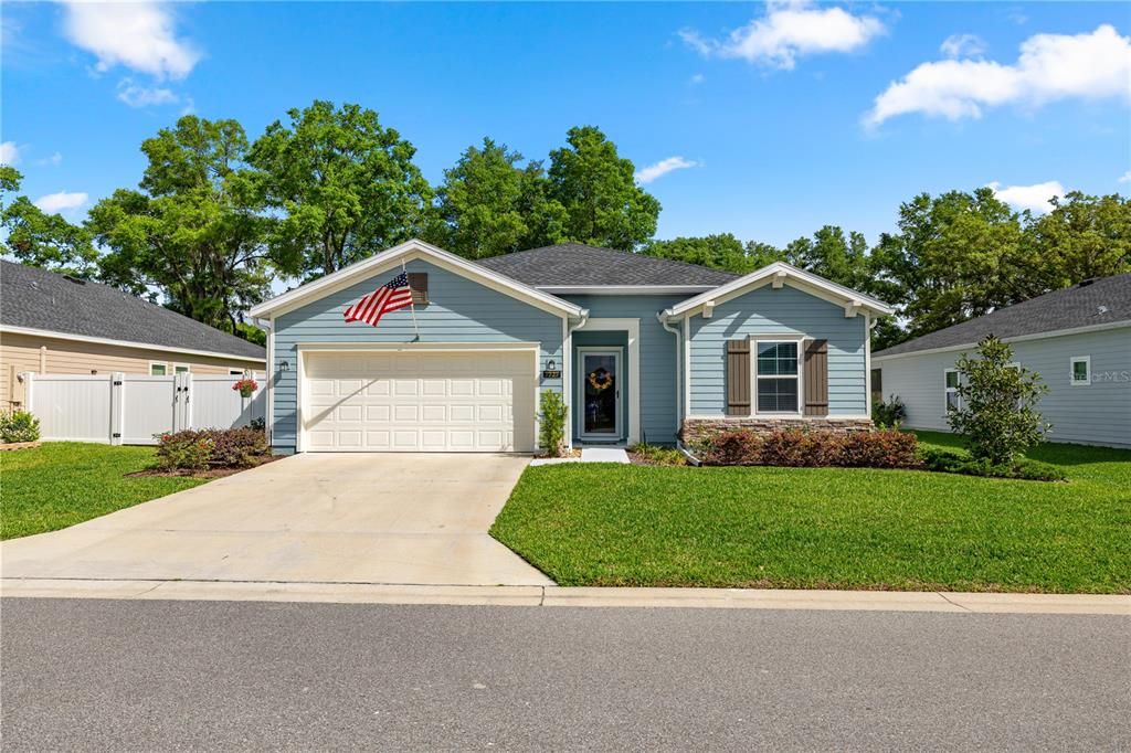 待售: $290,000 (2 贝兹, 2 浴室, 1548 平方英尺)