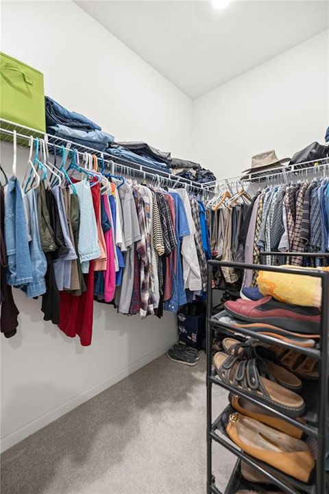 待售: $290,000 (2 贝兹, 2 浴室, 1548 平方英尺)