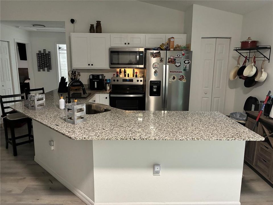 En Venta: $259,000 (3 camas, 2 baños, 1393 Pies cuadrados)