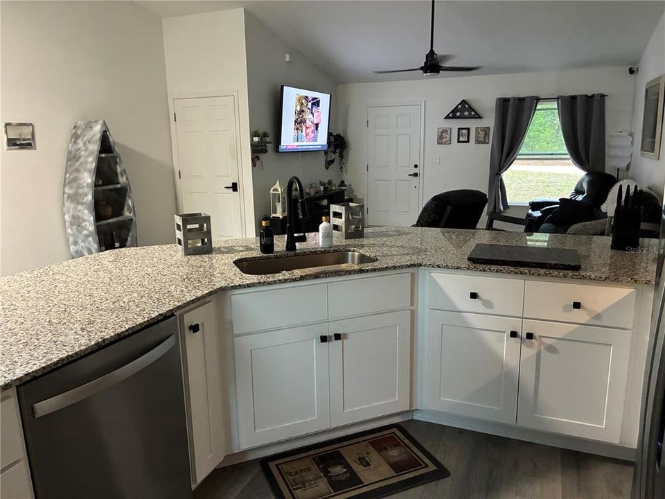 En Venta: $259,000 (3 camas, 2 baños, 1393 Pies cuadrados)