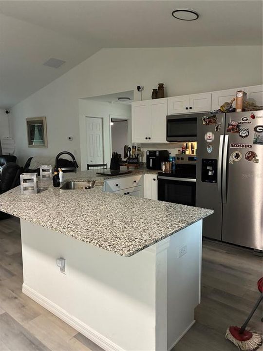 En Venta: $259,000 (3 camas, 2 baños, 1393 Pies cuadrados)