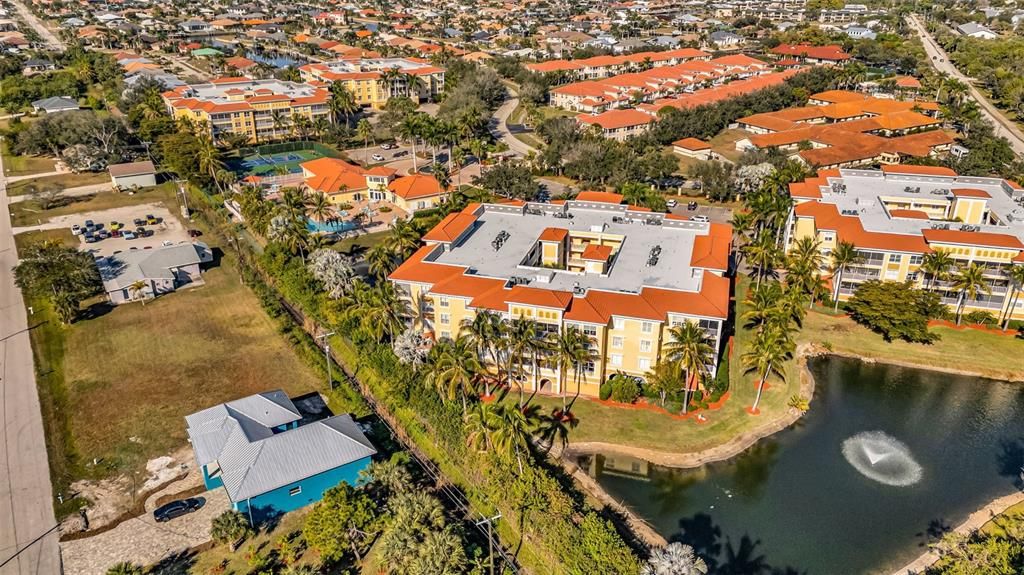 En Venta: $194,900 (2 camas, 2 baños, 1351 Pies cuadrados)