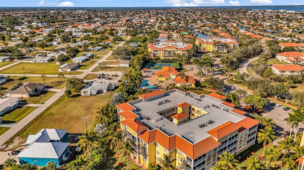 En Venta: $194,900 (2 camas, 2 baños, 1351 Pies cuadrados)