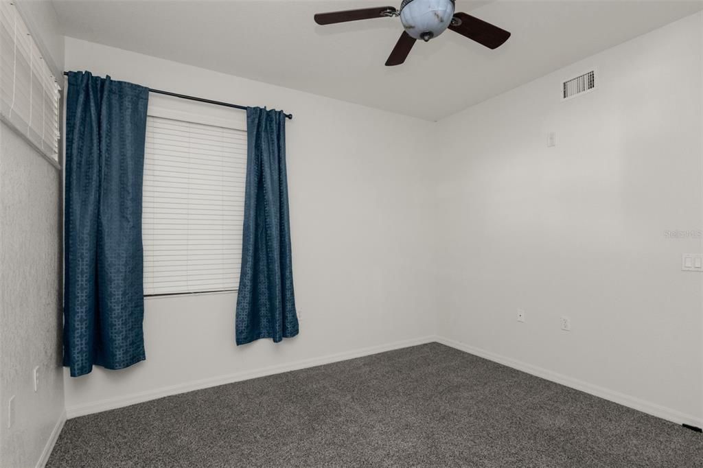 En Venta: $194,900 (2 camas, 2 baños, 1351 Pies cuadrados)