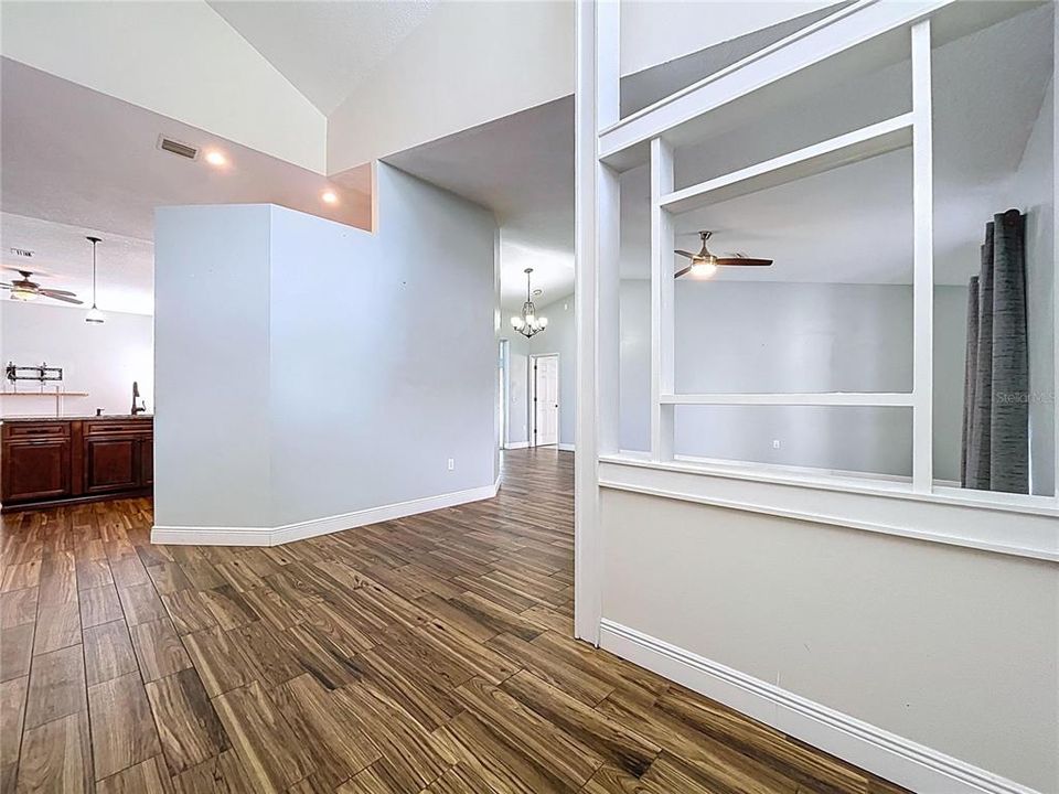 For Sale: $484,900 (3 beds, 2 baths, 2038 Square Feet)