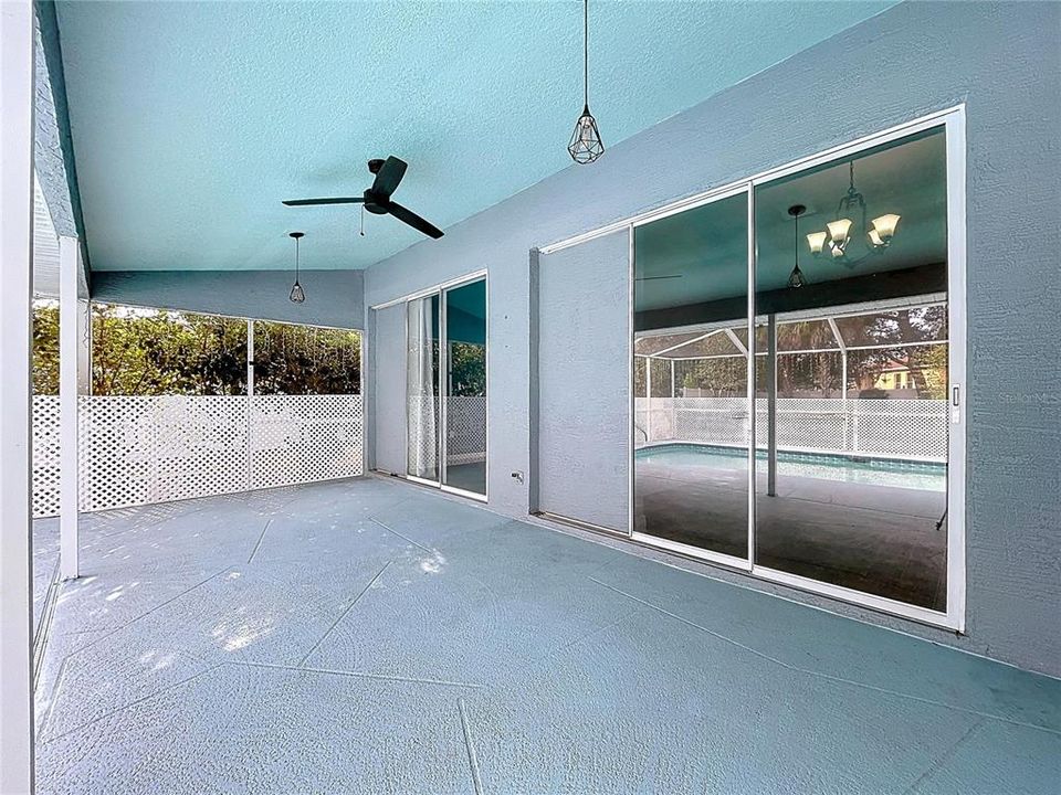 For Sale: $484,900 (3 beds, 2 baths, 2038 Square Feet)