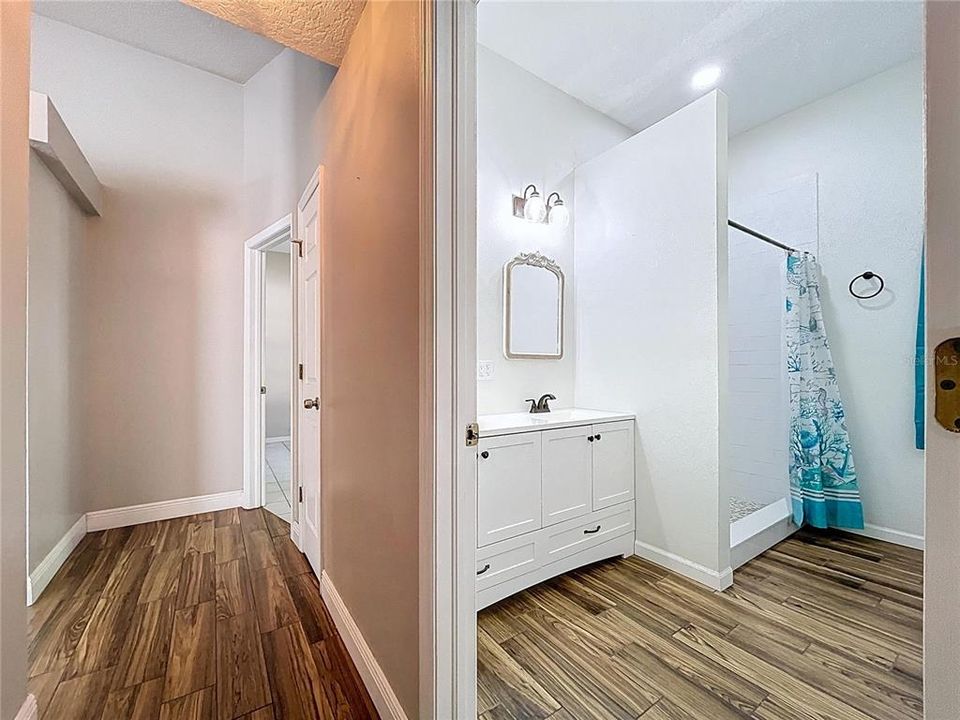 For Sale: $484,900 (3 beds, 2 baths, 2038 Square Feet)