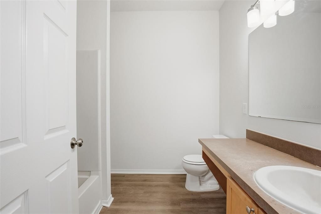 En Venta: $319,900 (3 camas, 2 baños, 1686 Pies cuadrados)