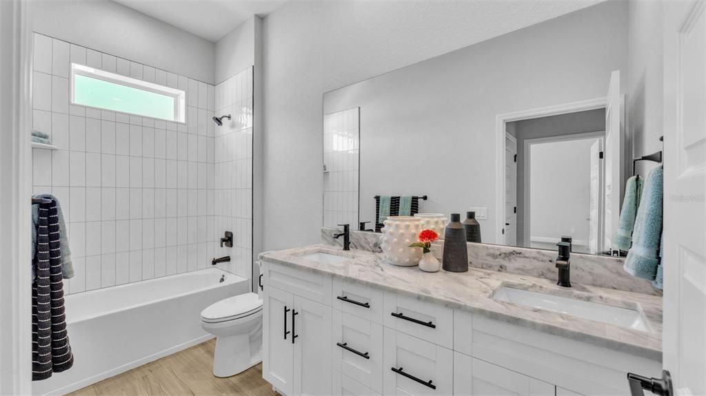 For Rent: $2,795 (3 beds, 2 baths, 2008 Square Feet)