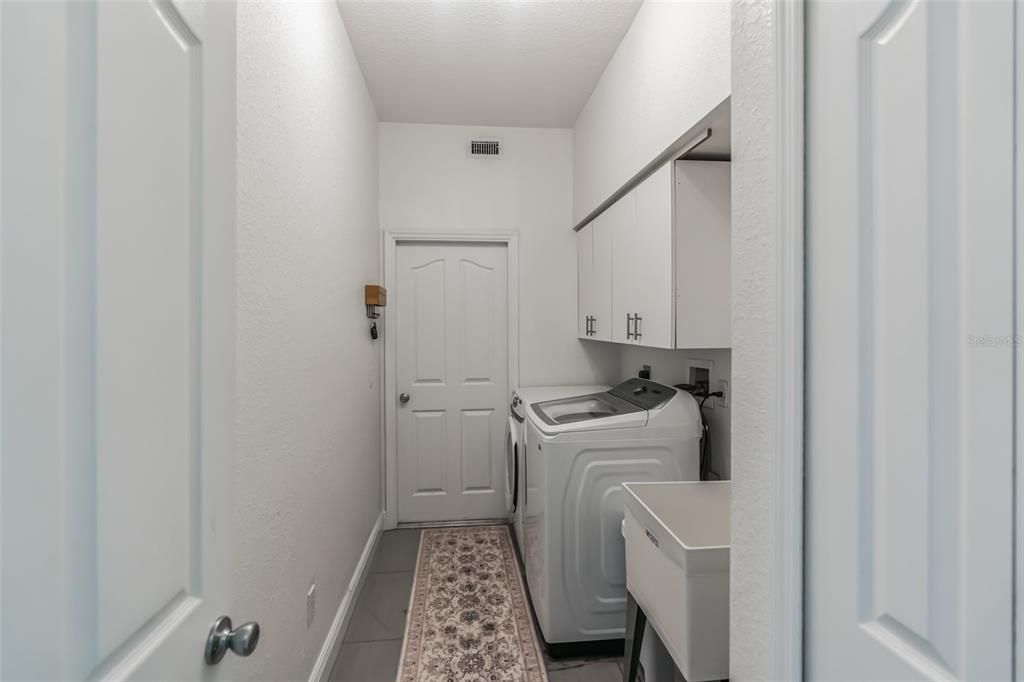 出租: $3,000 (3 贝兹, 2 浴室, 1672 平方英尺)