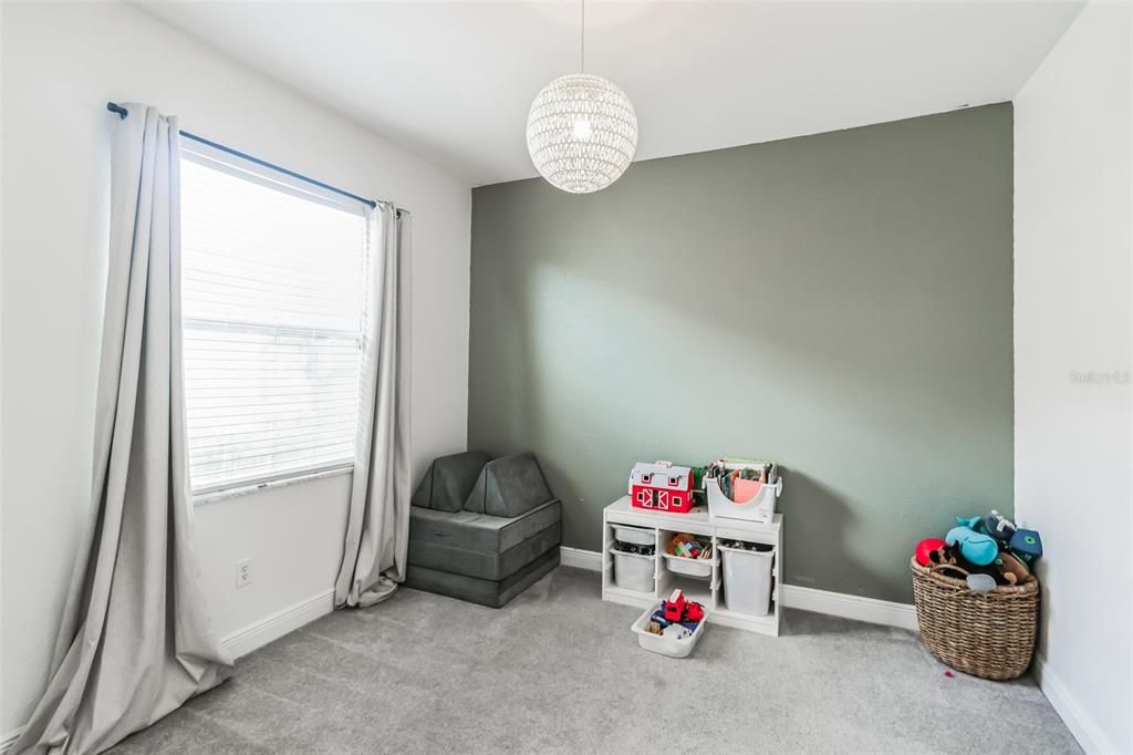 出租: $3,000 (3 贝兹, 2 浴室, 1672 平方英尺)