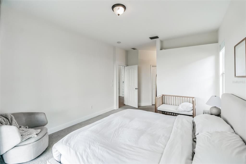 出租: $3,000 (3 贝兹, 2 浴室, 1672 平方英尺)