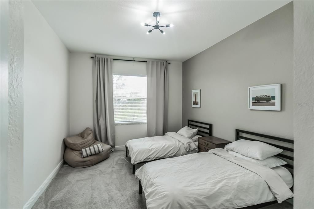 出租: $3,000 (3 贝兹, 2 浴室, 1672 平方英尺)